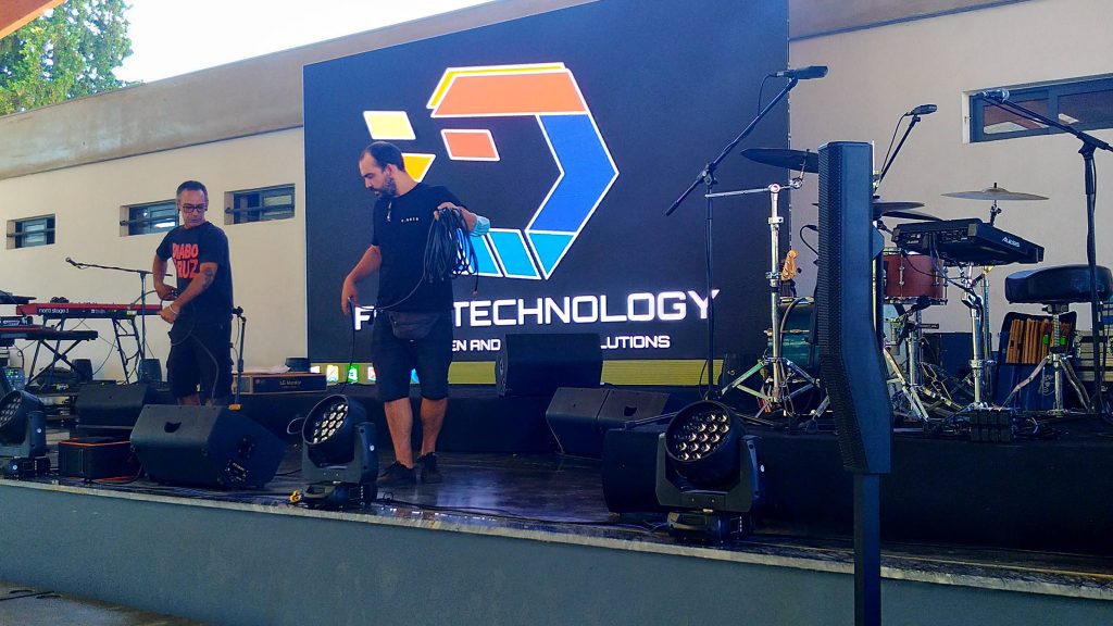 FST Technology - Staff
